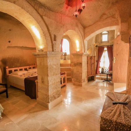 Abu Hayat Cave Suites Ортахисар Экстерьер фото