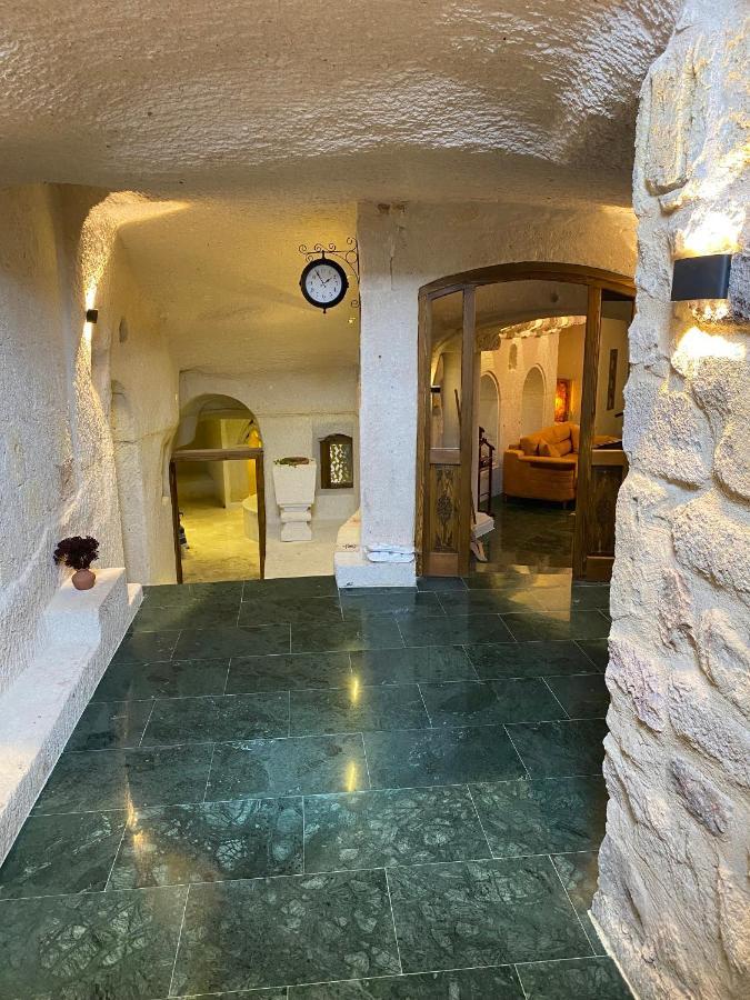 Abu Hayat Cave Suites Ортахисар Экстерьер фото