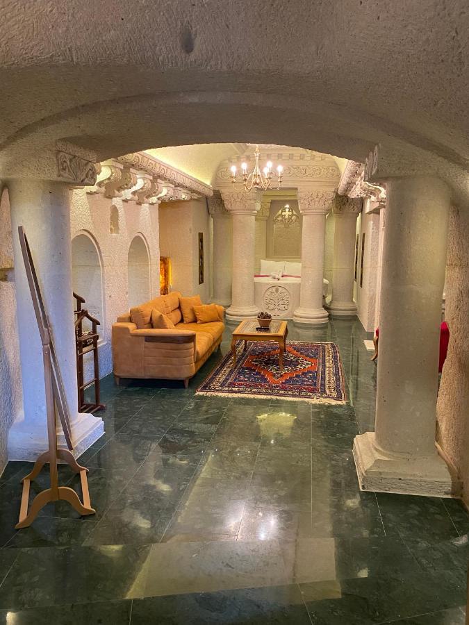 Abu Hayat Cave Suites Ортахисар Экстерьер фото