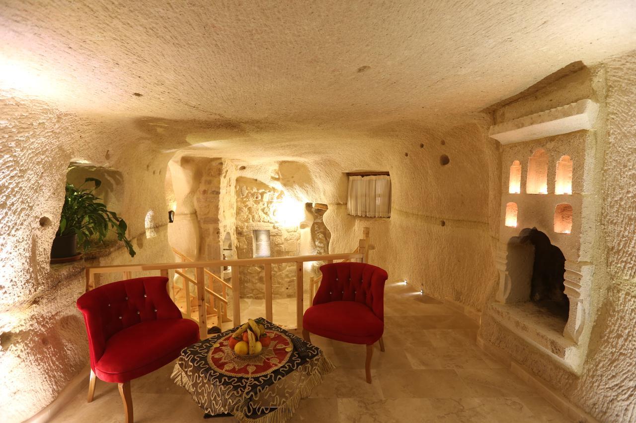 Abu Hayat Cave Suites Ортахисар Экстерьер фото