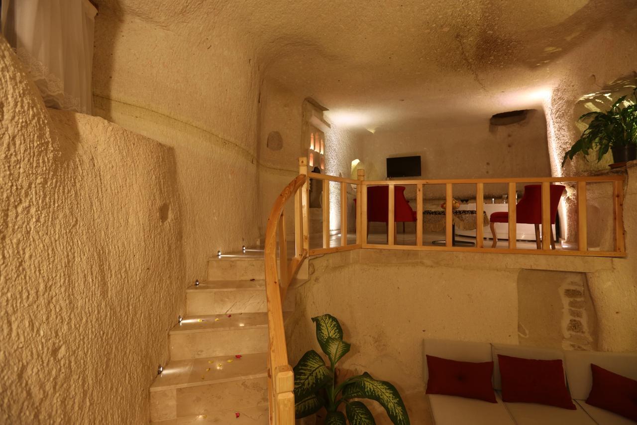 Abu Hayat Cave Suites Ортахисар Экстерьер фото